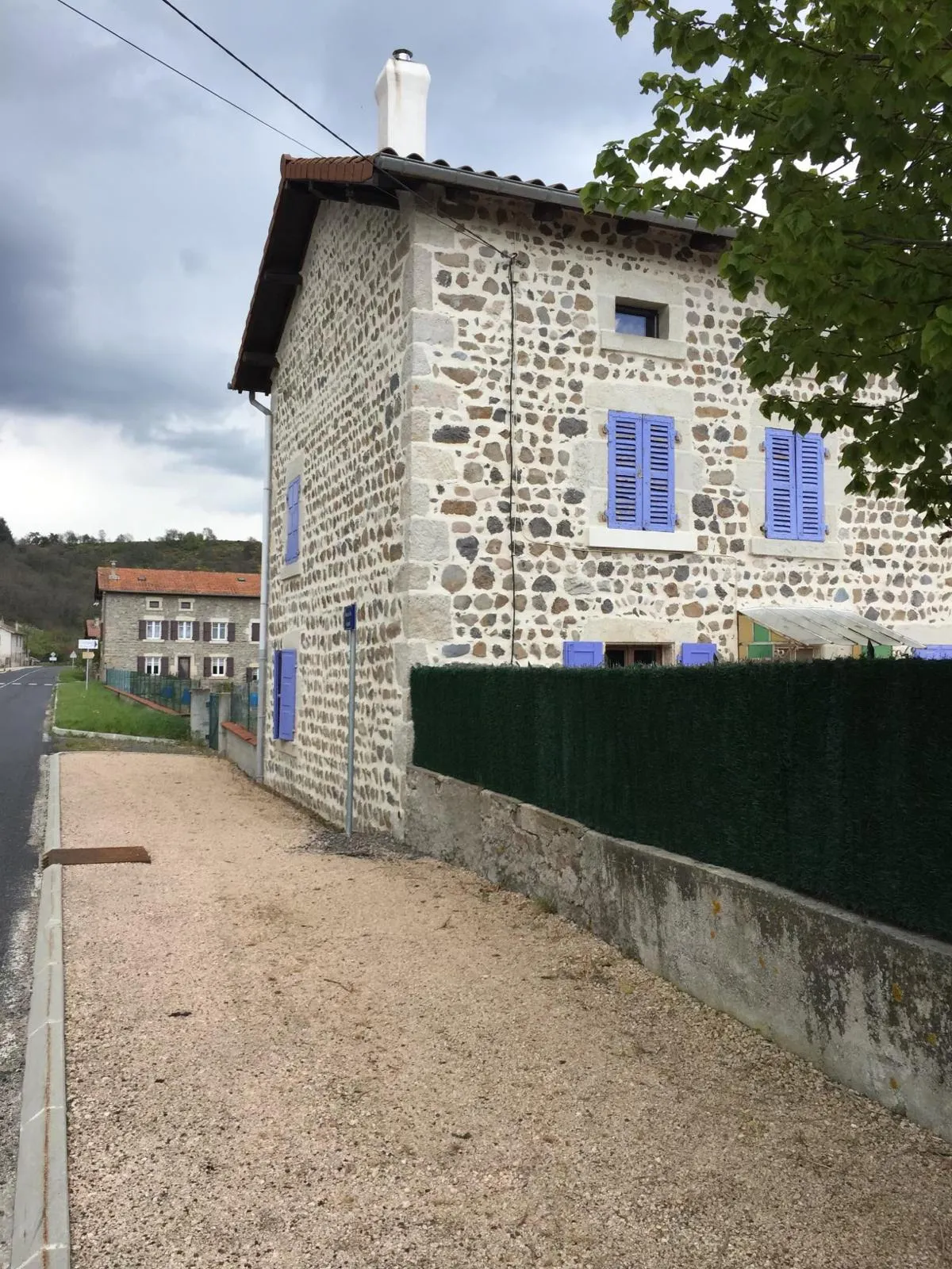 Réalisation de rejointoiement de façade en pierre en Haute-Loire 1
